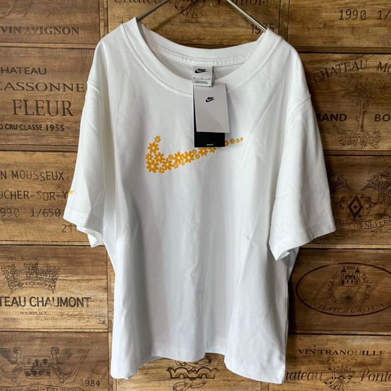 【XLサイズ】新品 ナイキ NIKE Tシャツ ボクシー デイジー スウッシュ スポーツウェア ルーズシルエット プリンテッド オーバーサイズ