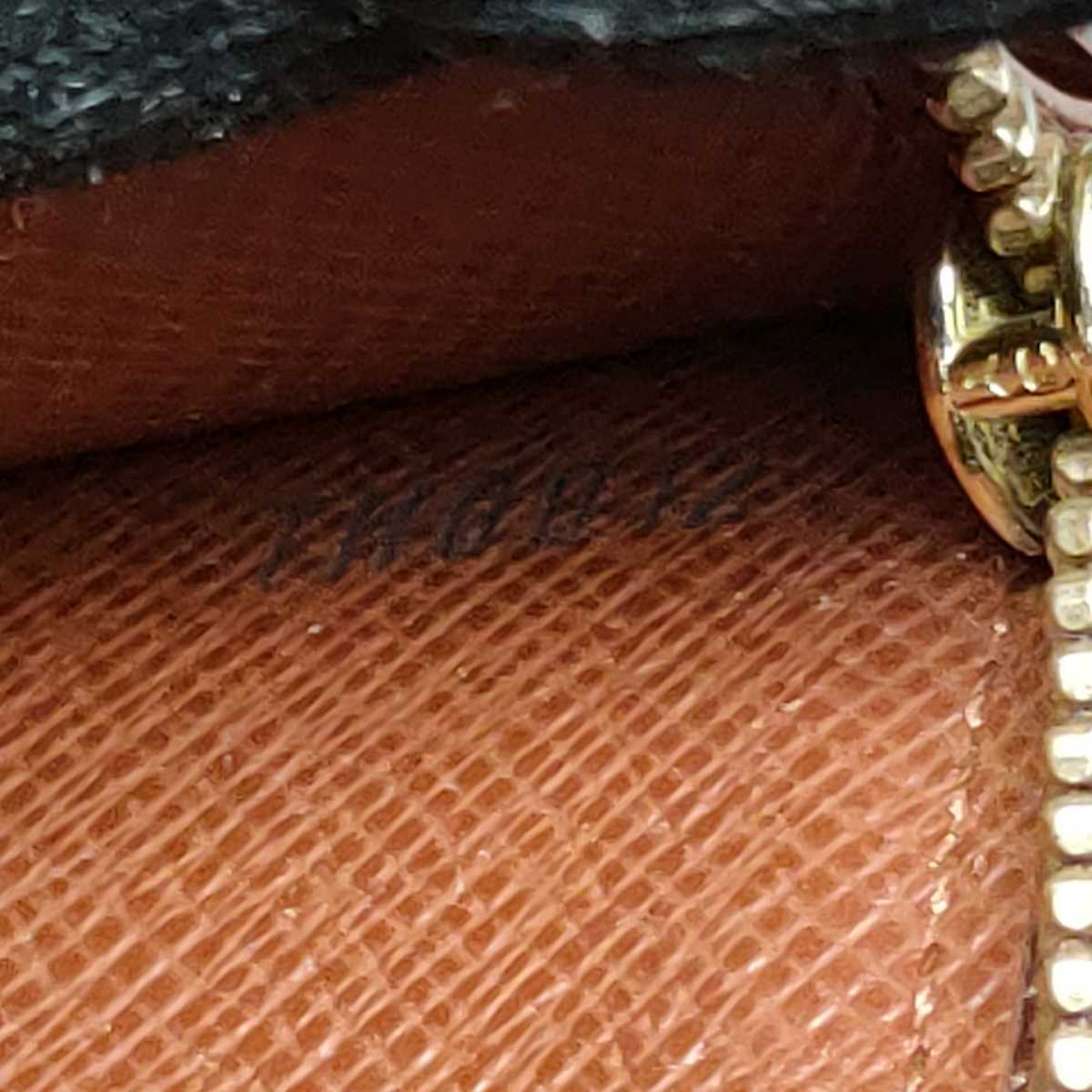 LOUIS VUITTON ルイヴィトン 長財布 モノグラム ポルトフォイユサラ