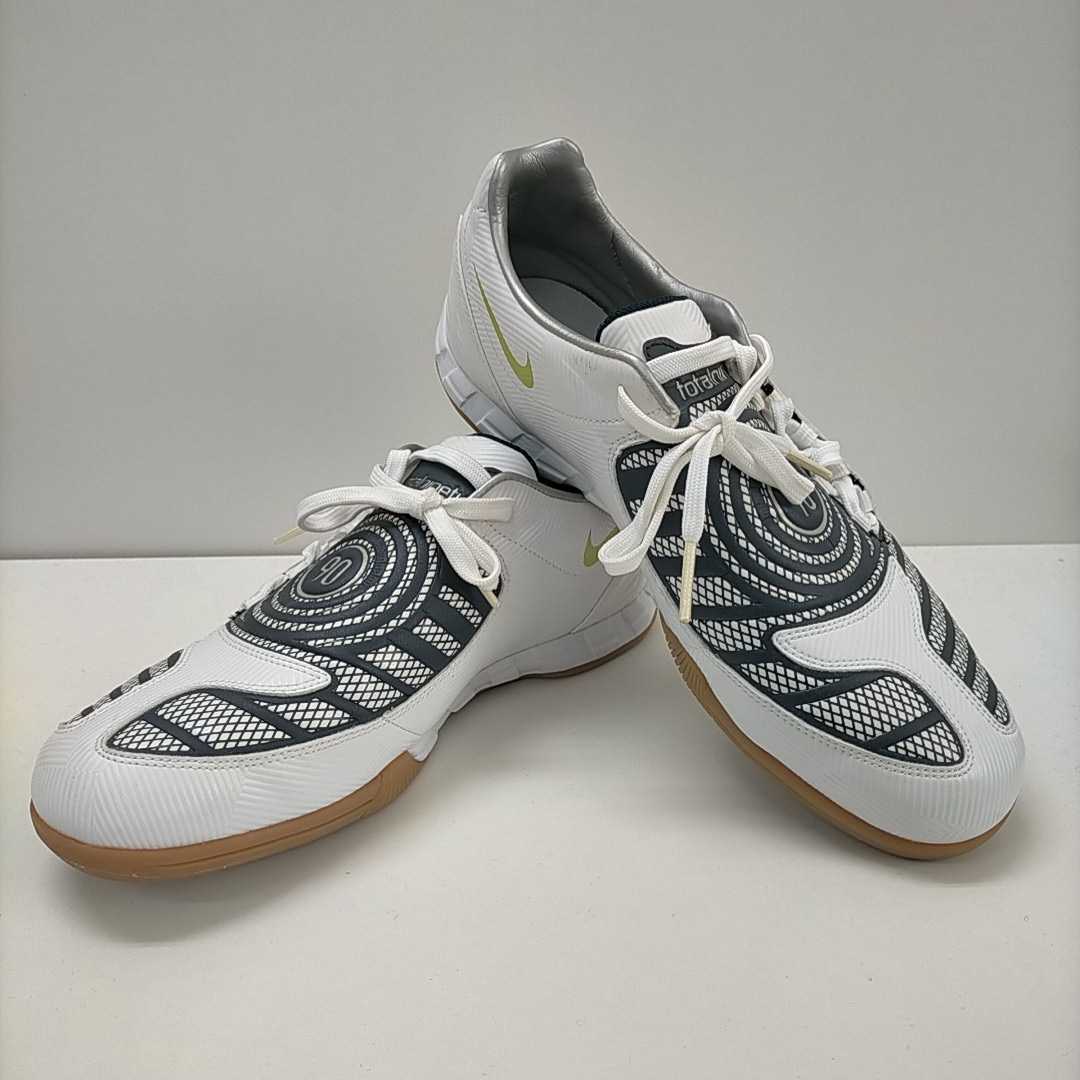 極美品】希少 NIKE ナイキ トータル90 シュートⅡ IC サイズ27 5 極美品】希少 NIKE ナイキ トータル90 シュートⅡ IC サイズ27 5