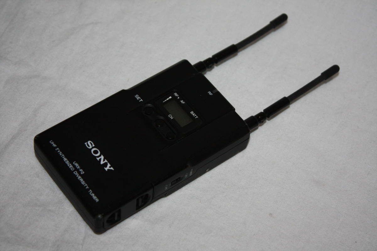 送料無料！　SONY URX-P2　美品　ワイヤレスチューナー（検：SONY HXR-、PMW-、HVR-、PXW-）_画像1