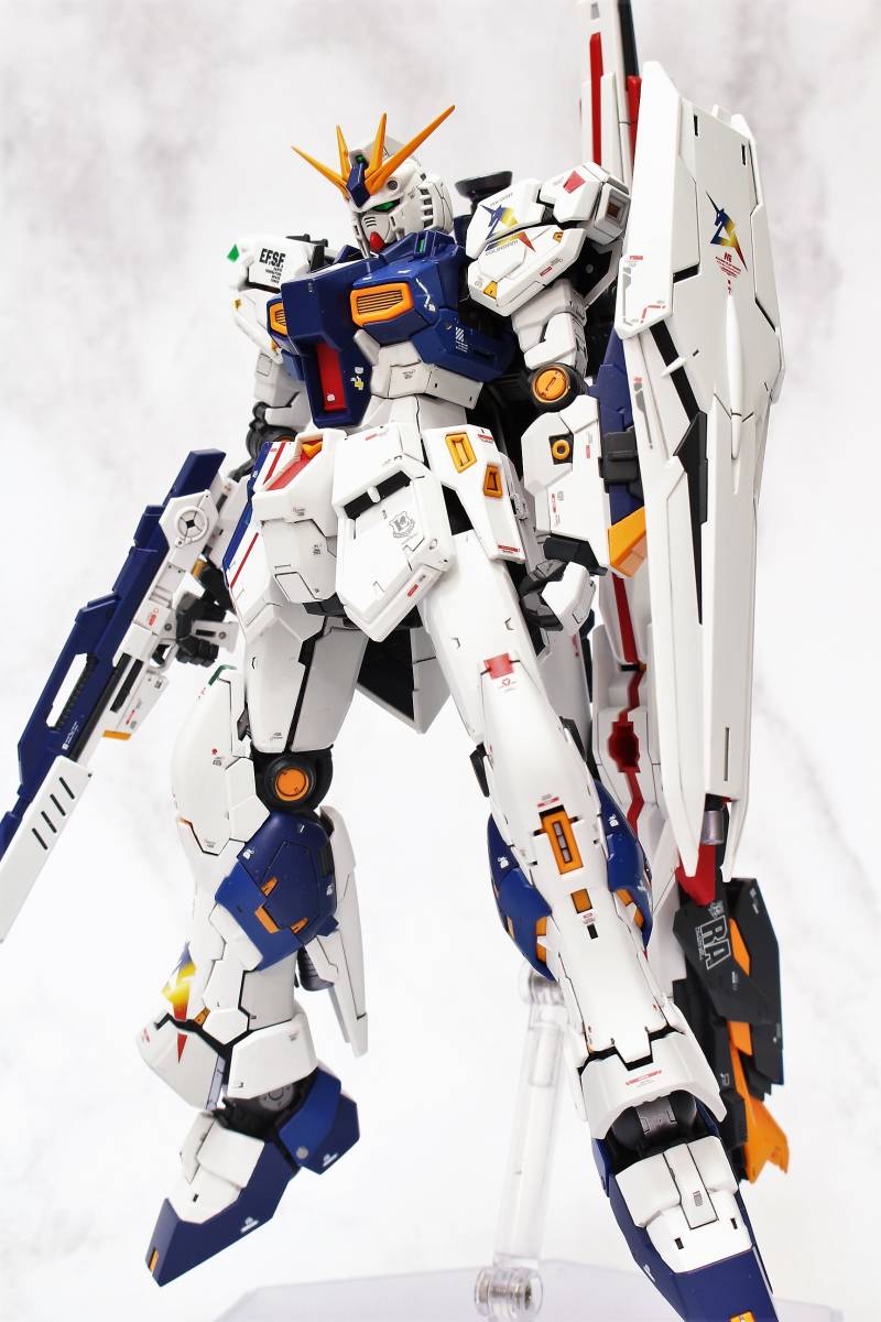 Yahoo!オークション - RG RX‐93ff νガンダム 全塗装完成品