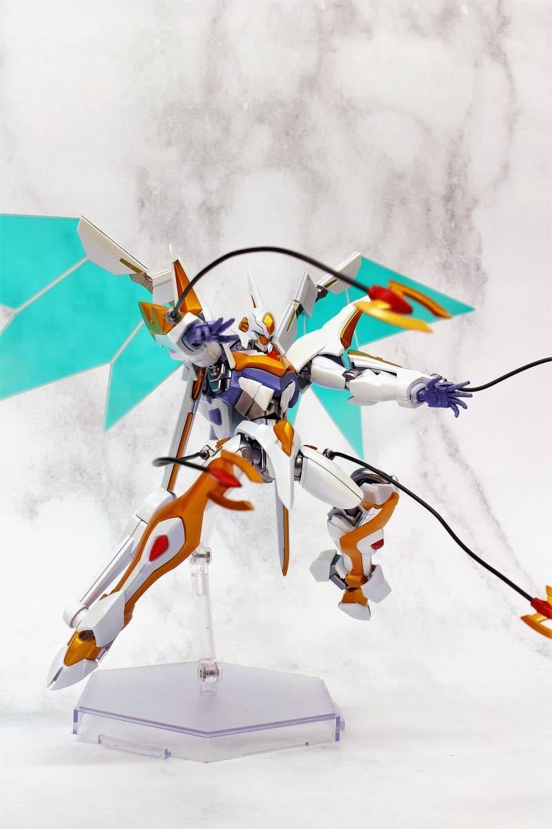 HG ランスロット・アルビオン METALBUILD風塗装完成品 コード HG ランスロット・アルビオン METALBUILD風塗装完成品 コード
