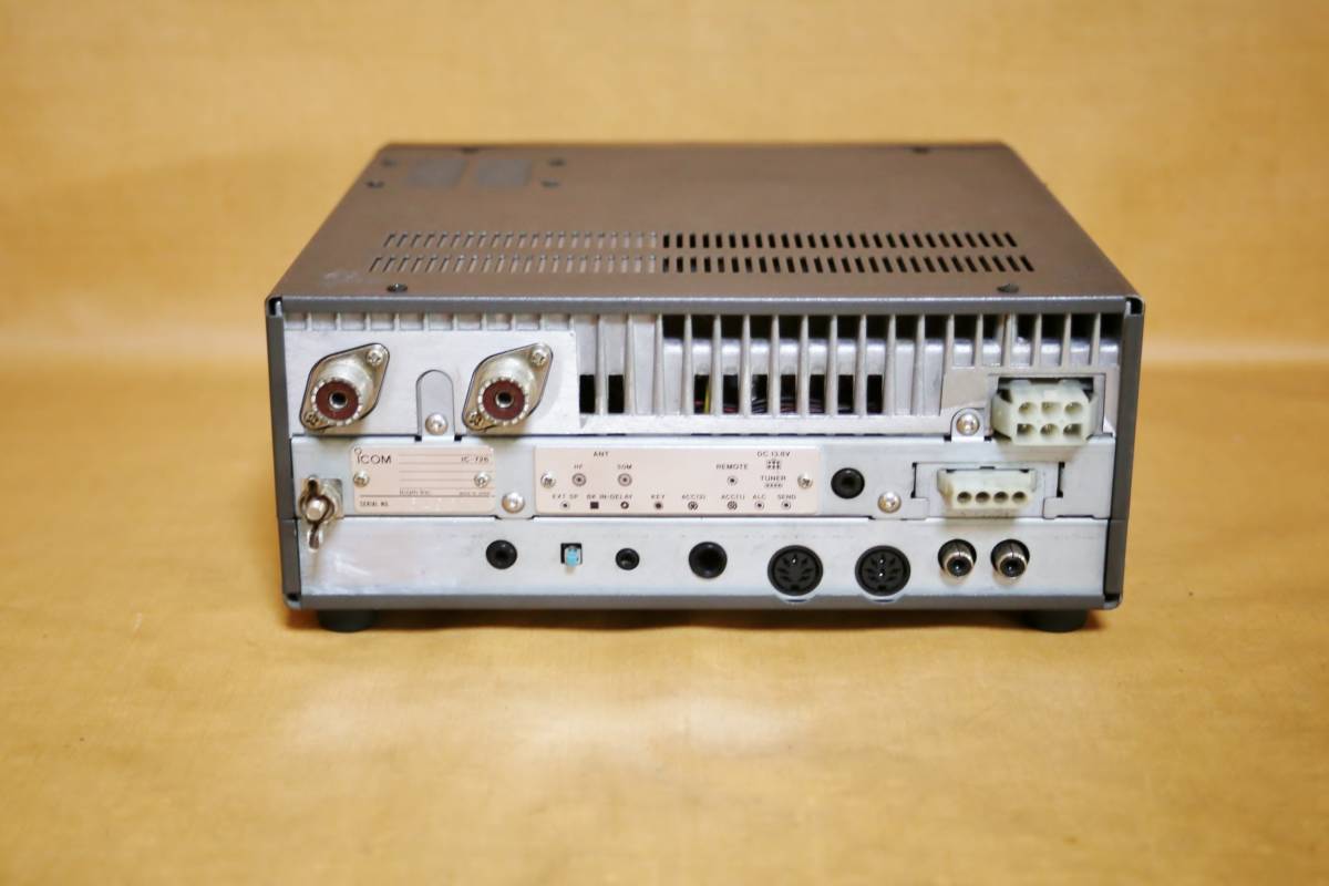 アイコム　IC-726　HF / 50MHz　オールモード　ゼネカバ送信改造済み 1.6～32MHz　CB無線27MHz送信可　★送料無料_画像7
