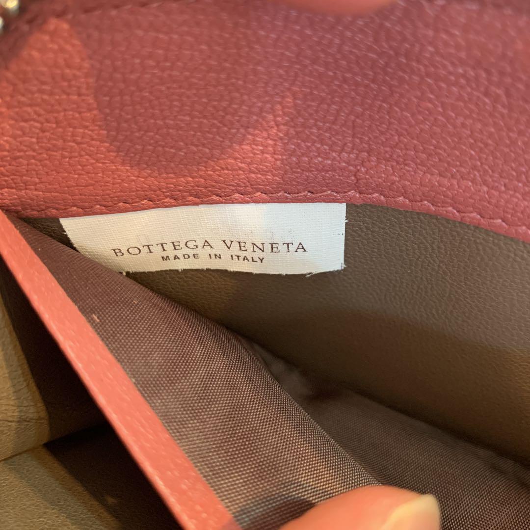 未使用品 BOTTEGA VENETA ラウンドファスナー長財布 バタフライ