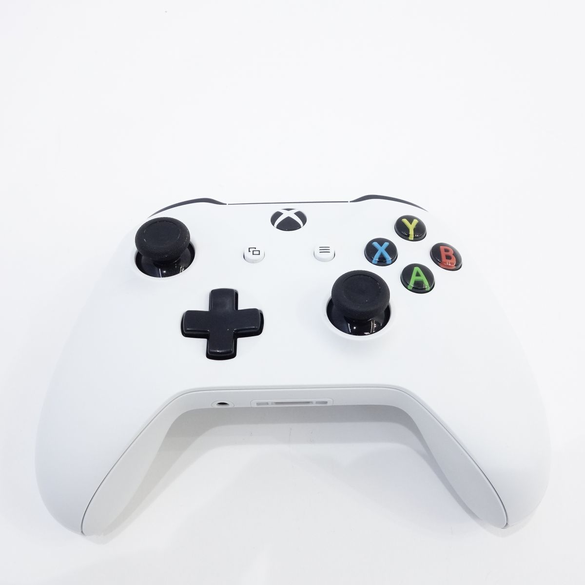 tu052 Xbox One ワイヤレス コントローラー Model 1708 ホワイト(アクセサリ、周辺機器)｜売買されたオークション情報、yahooの商品情報をアーカイブ公開  - オークファン（aucfan.com）