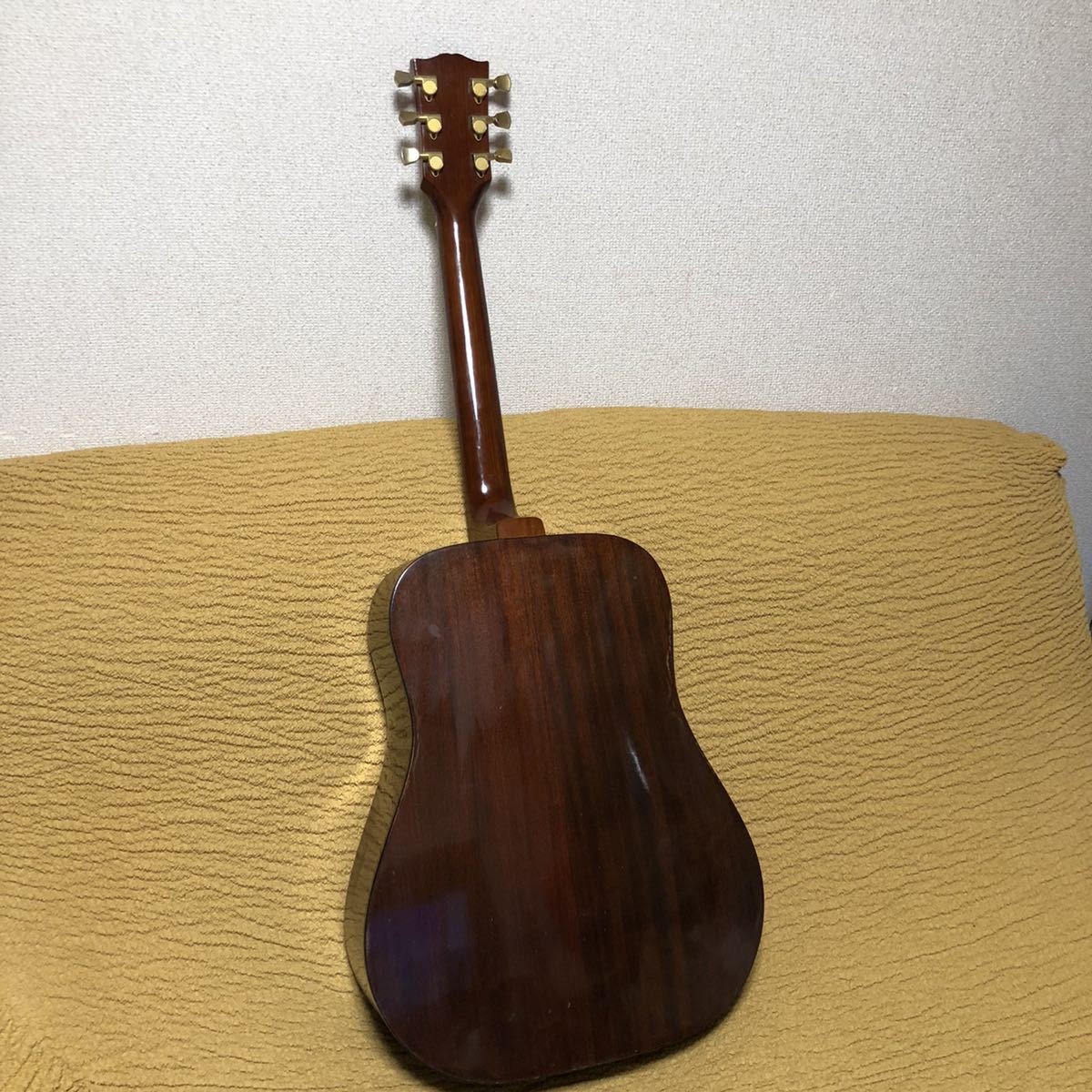 型番不明 YAMAKI ハミングバードタイプ ギター | udaytonp.com.br