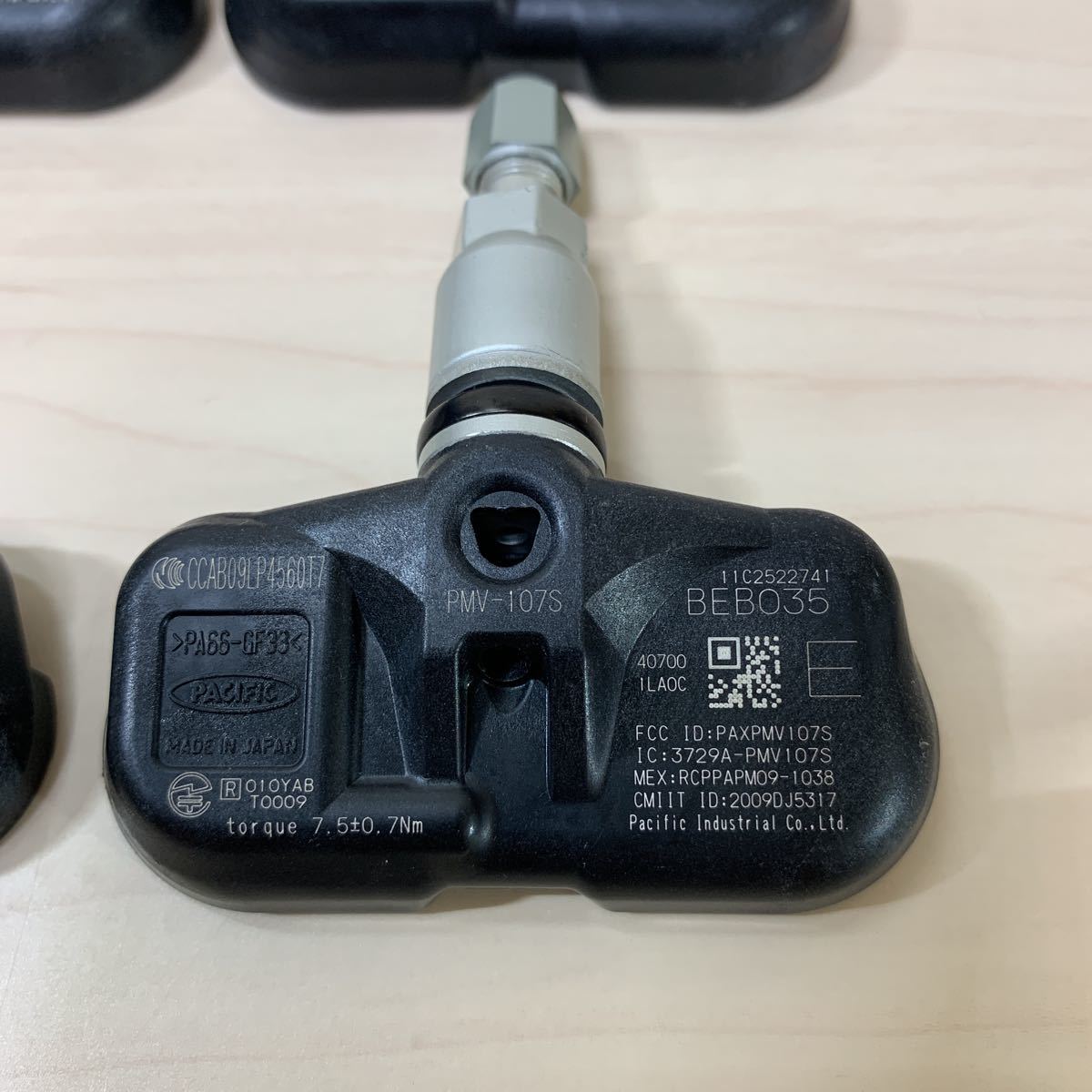 送料無料 日産 純正 TPMS 空気圧 センサー 4個セット 品番 PMV-107S