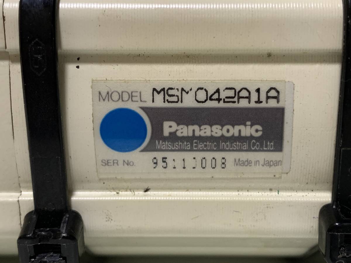 Panasonic MINAS ACサーボモーター MSM042A1A 品です。 Panasonic MINAS ACサーボモーター MSM042A1A 品です。