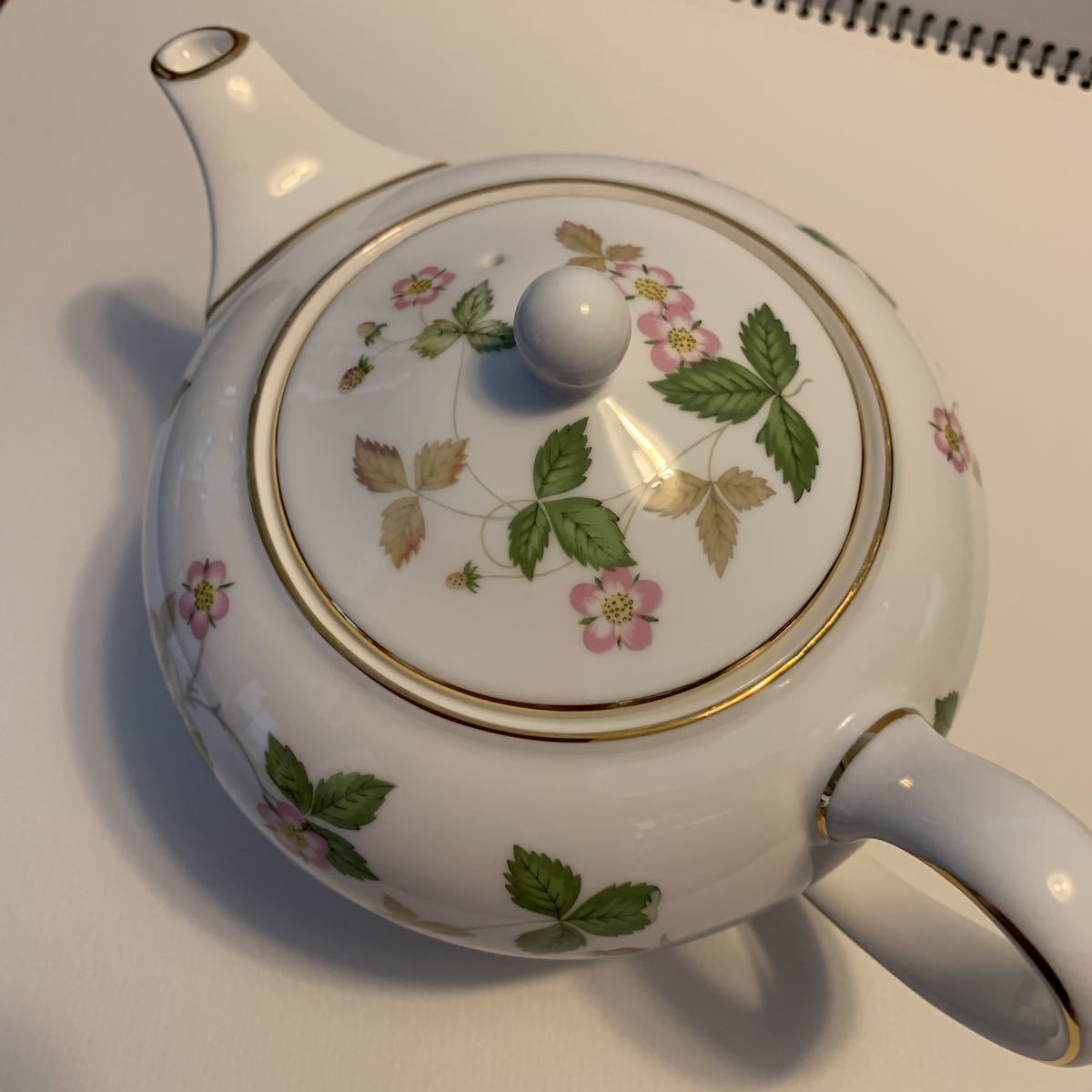 ウェッジウッドワイルドストロベリー ティーポットS WEDGWOOD | www