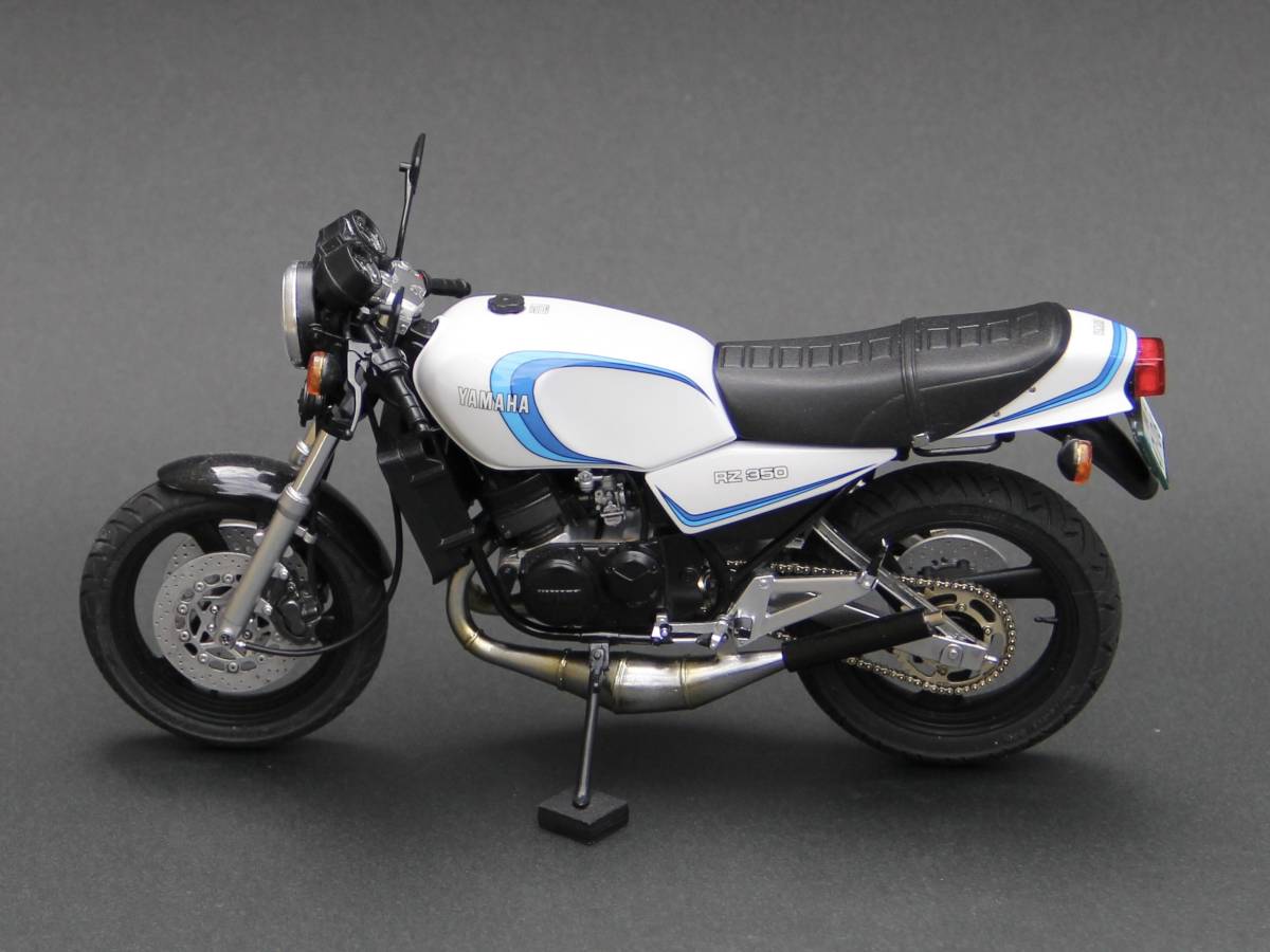 ヤマハ RZ350(改)プラモデル完成品 ハセガワフジミタミヤアオシマ 公式