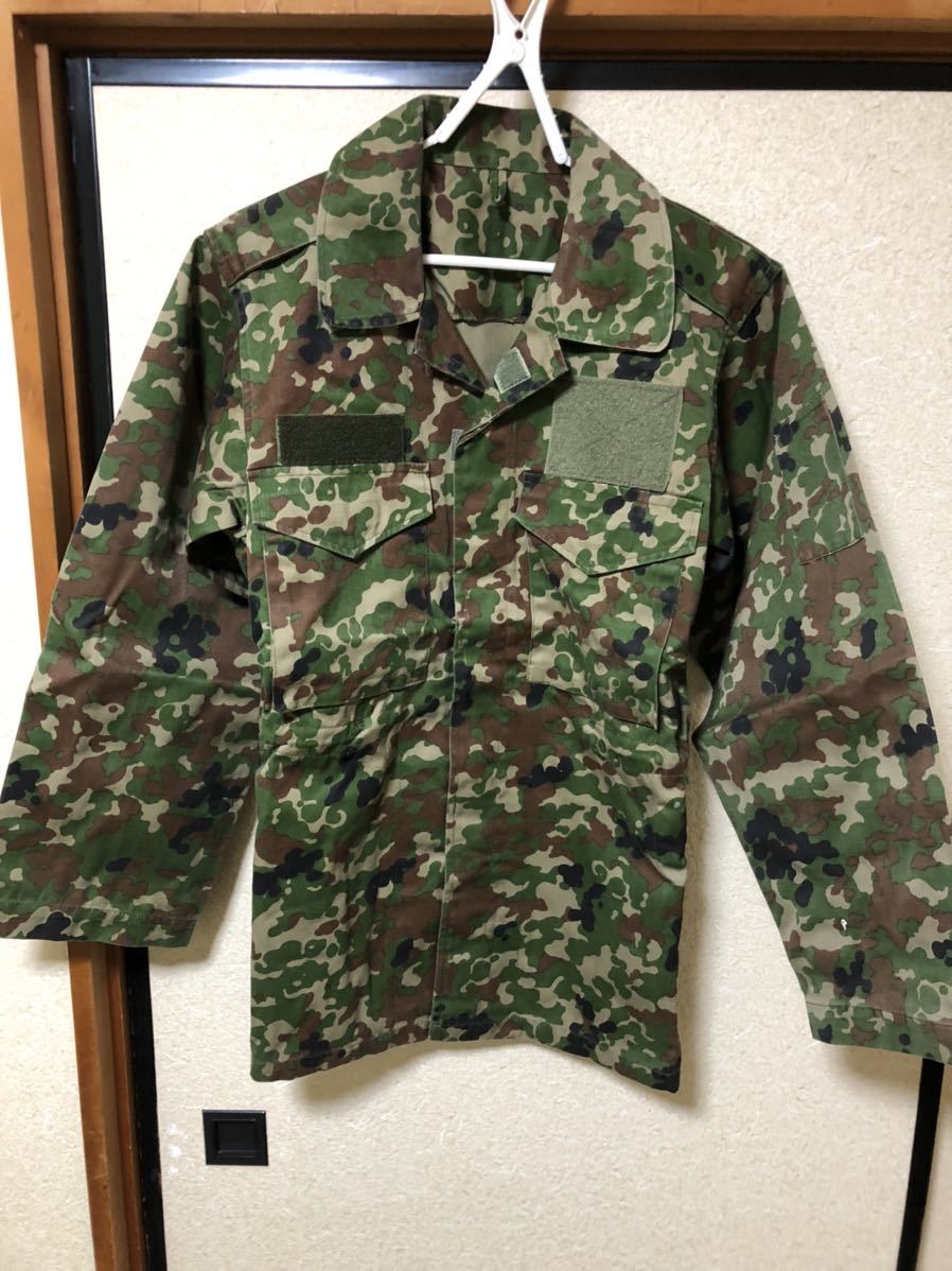 Yahoo!オークション - 陸上自衛隊 機甲科 迷彩服上下セット 機甲服 4A