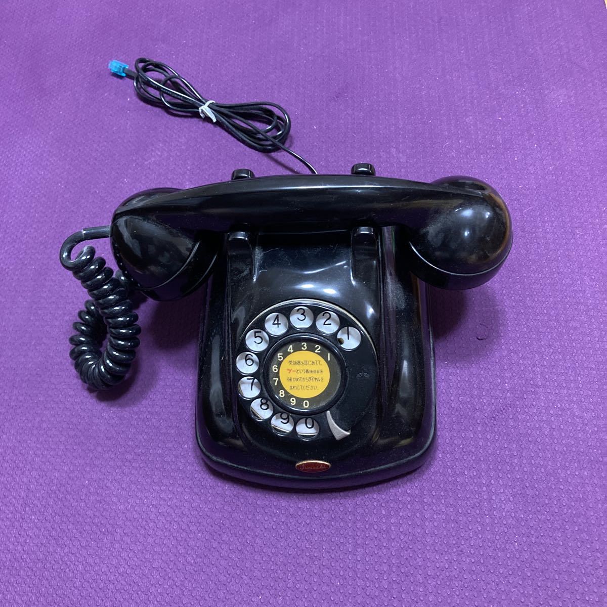  black telephone Showa Retro 
