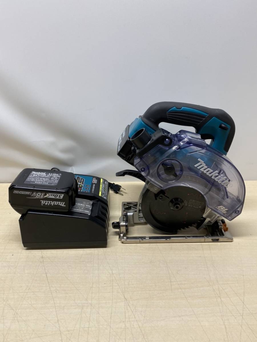 ☆美品 マキタ 充電式防じん丸のこ 18v 3.0Ah 125mm KS511D