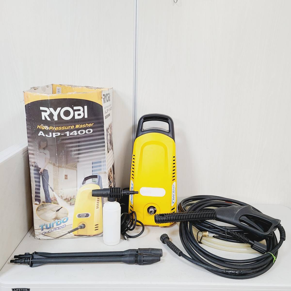 【A5680】 RYOBI　リョービ　AJP-1400　高圧洗浄機　家庭用 掃除用品 洗浄 電動 クリーナー 清掃機器 清掃用具　通電OK_画像1