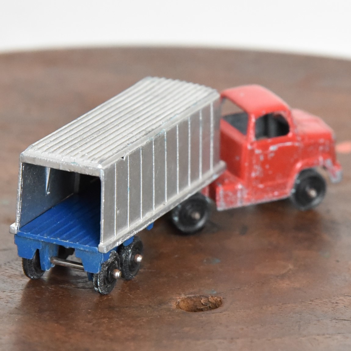 60s Tootsietoy Chevrolet truck trailer die-cast minicar USA made Vintage totsi- toy Tootsie Toy tractor head 