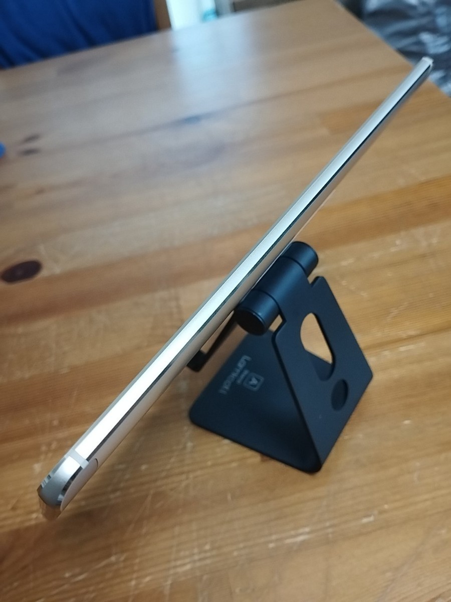 ドコモ dtab d-01J☆ゴールド☆Simロック解除済み☆利用制限○☆バッテリー新品状態 健康度100%ほぼ未使用 golf-gakkai.jp