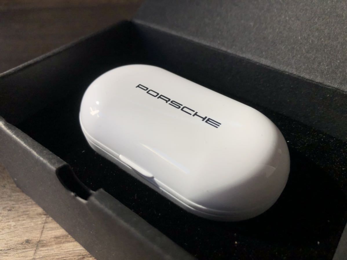☆Porsche ポルシェ オリジナル ワイヤレス イヤホン Bluetoothイヤホン 新品未使用 箱入り☆