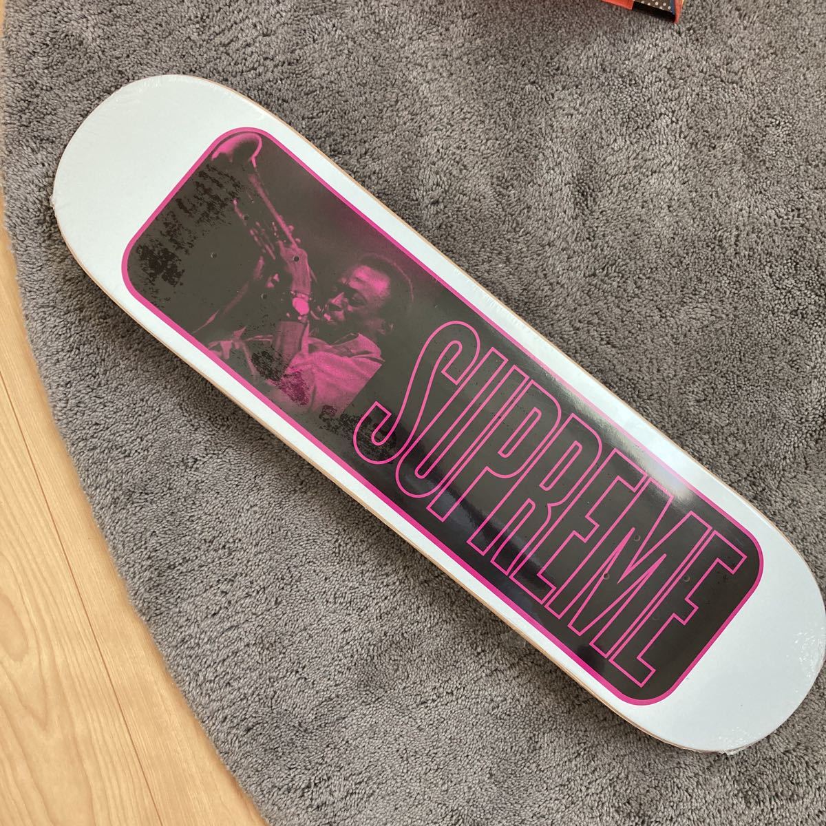 Supreme miles deck 8.25 × 32.125 シュプリーム デッキ スケート