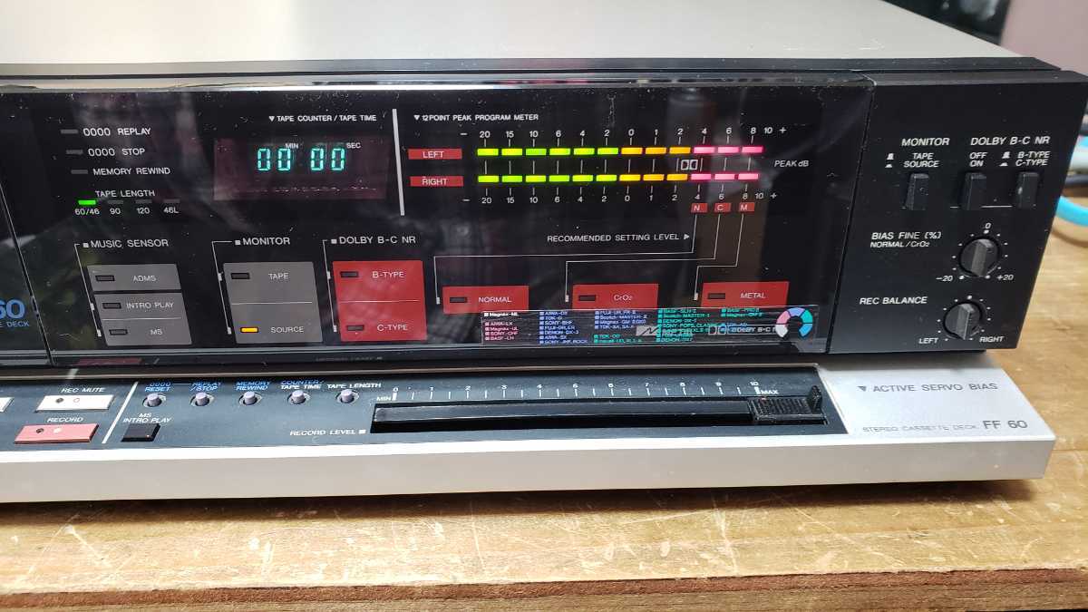 Yahoo!オークション - AIWA カセットデッキ AD-FF60 ジャンク Yahoo!オークション - AIWA カセットデッキ AD-FF60 ジャンク