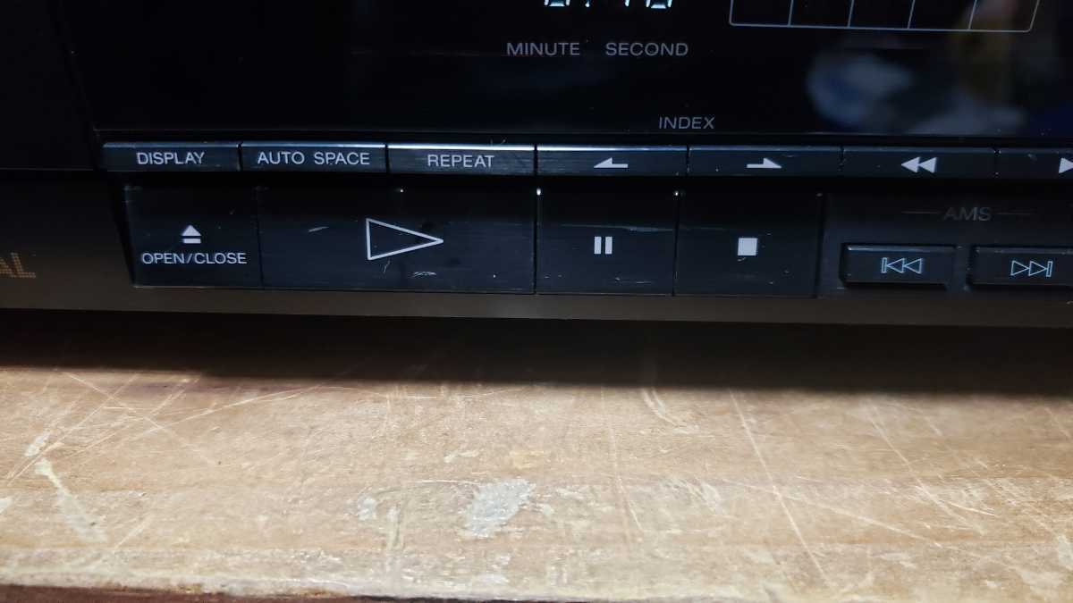 SONY CD player CDP-750 used DAC is popular TDA1541