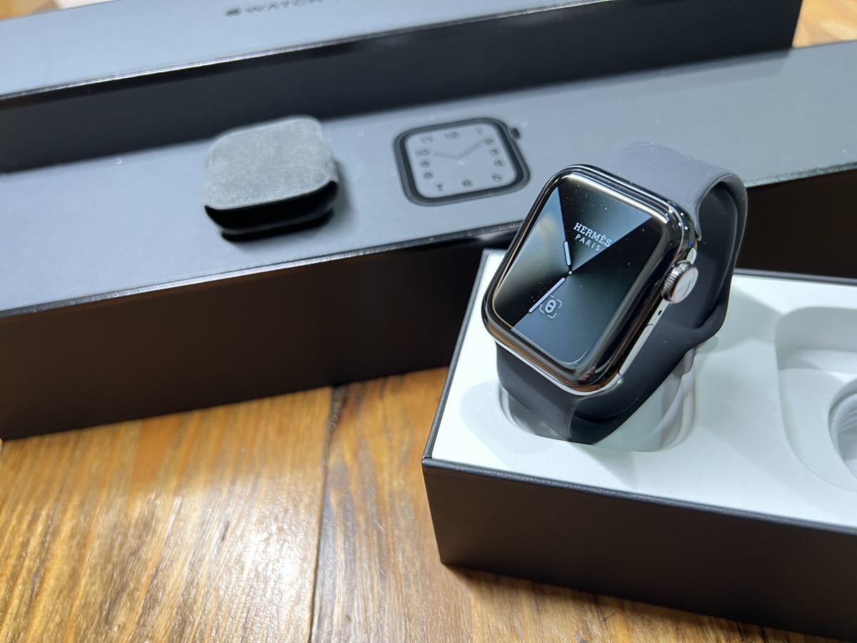 ☆即決 美品 バッテリー100% Apple Watch series5 HERMES 40mm