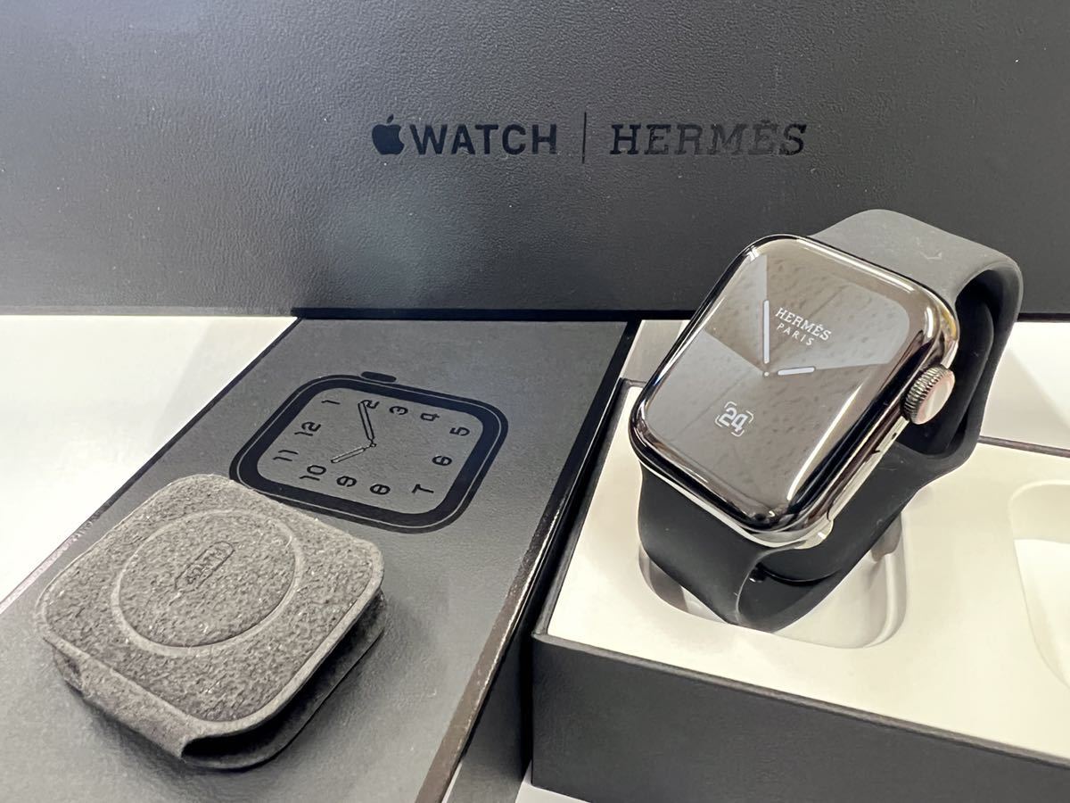 ☆即決 美品 Apple Watch series5 HERMES 40mm ブラック 本体 アップル