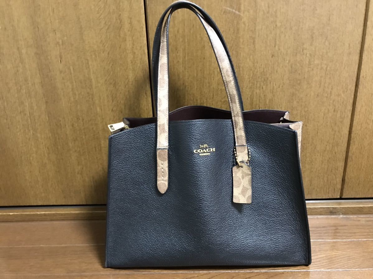 美品 コーチ COACH 76073 チャーリー キャリーオール ウィズ シグネチャー キャンバス ブロッキング 黒色 ブラック トートバッグ_画像1