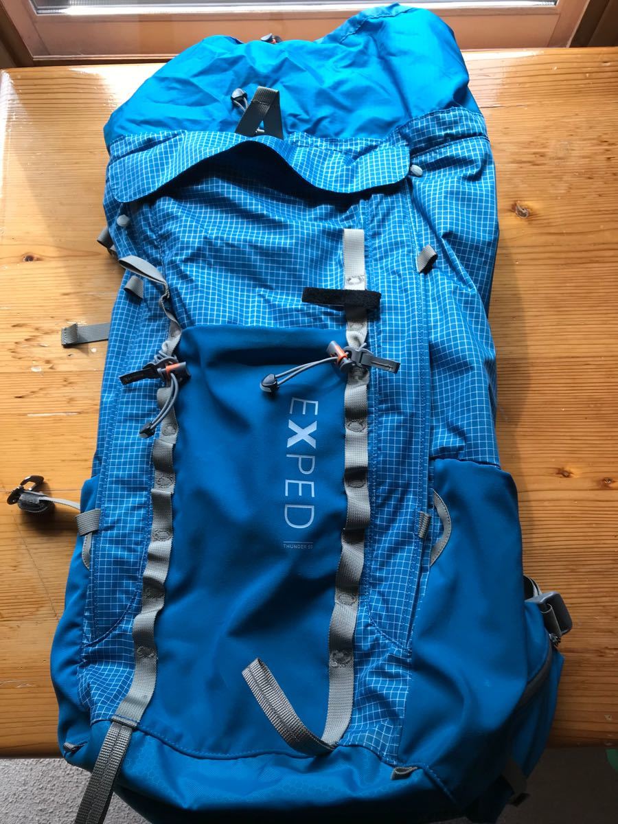 使用一回、未使用に近く。EXPED Thunder50