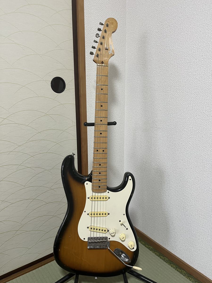 Fender Japan Stratocaster 40yeare FENDER記念刻印あり現状品_画像1