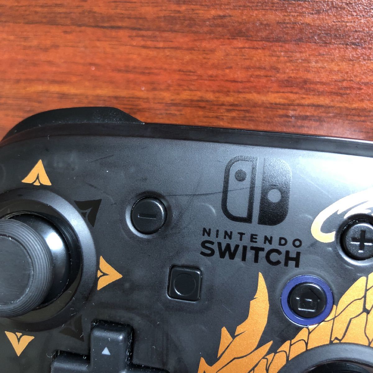 Nintendo Switch Proコントローラー　モンスターハンターライズエディション