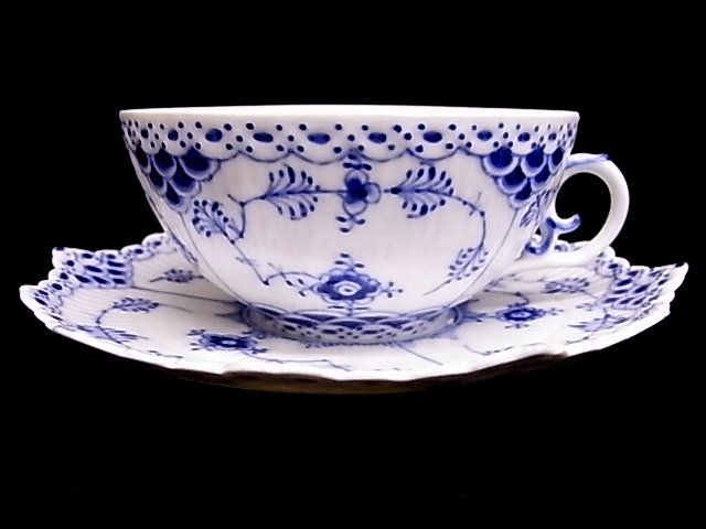 e8006 Royal Copenhagen ロイヤルコペンハーゲン カップ&ソーサー 1客