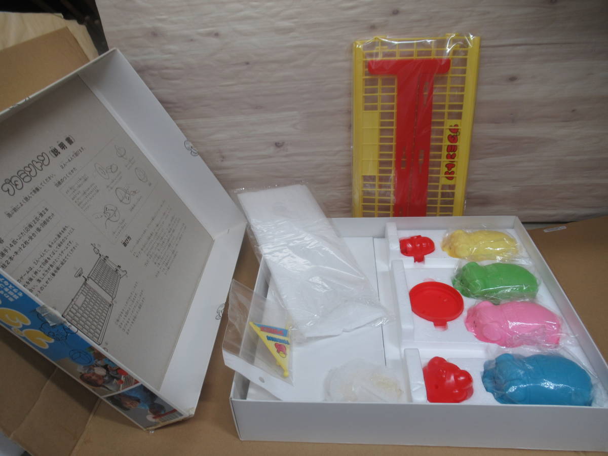 美品 野村トーイ ブタミントン 昭和レトロ 玩具 (ビンテージ 美品 野村トーイ ブタミントン 昭和レトロ 玩具 (ビンテージ