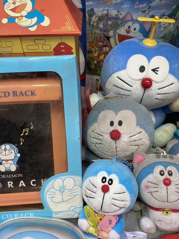 S-56◇ドラえもんグッズ大量まとめ売り◇ぬいぐるみ、置物、雑貨 S-56◇ドラえもんグッズ大量まとめ売り◇ぬいぐるみ、置物、雑貨