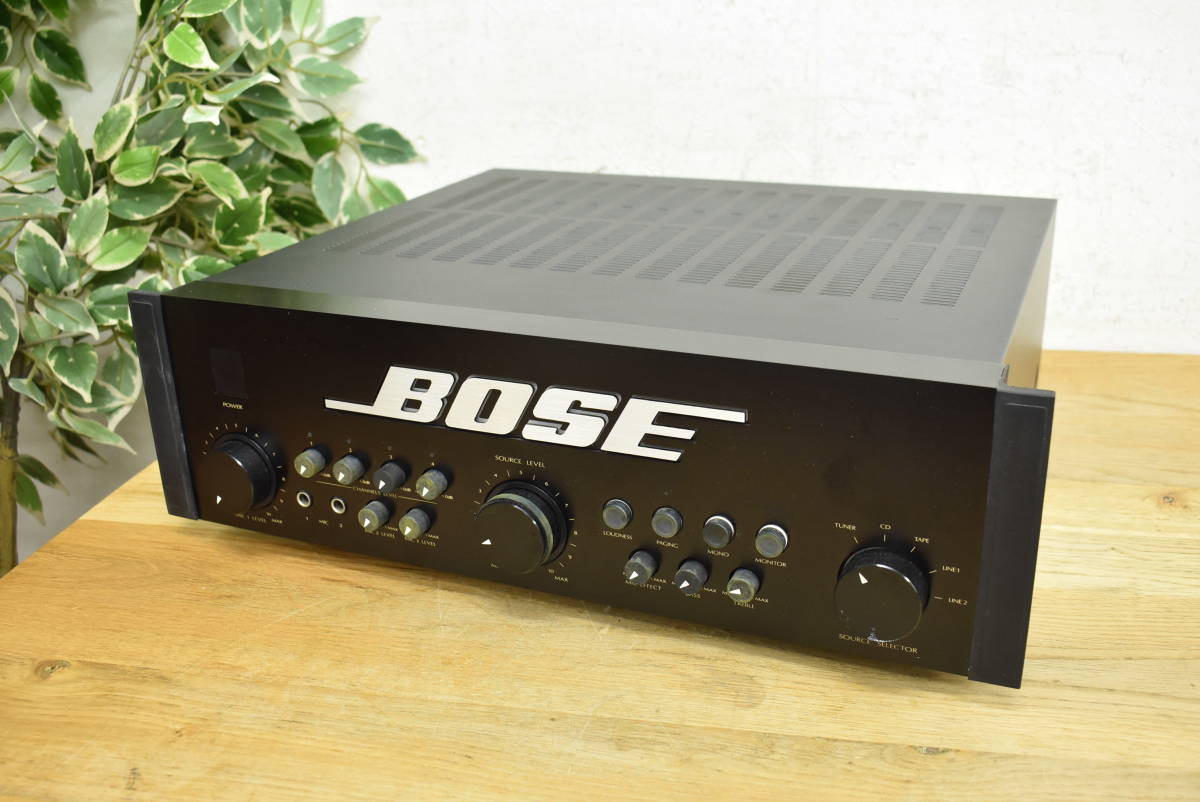 高機能 プリメインアンプ BOSE 4702-Ⅲ-