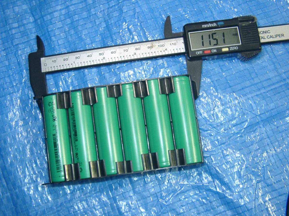 即決　未使用　18650　リチウムイオン充電池、６本セット 工具改造、 工作 自作用等に　充電池 3,7v　実測2200mAh 　2020年製取り出し品_画像7