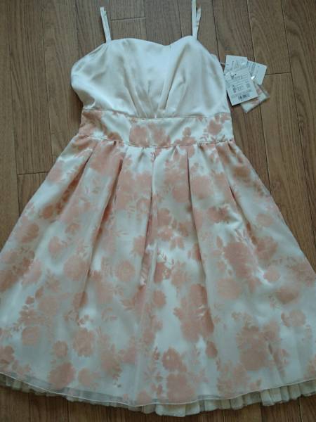  с биркой L'Est Rose One-piece платье свадьба 2 следующий . party 26,180 иен. . товар Scott Club Laisse Passe 
