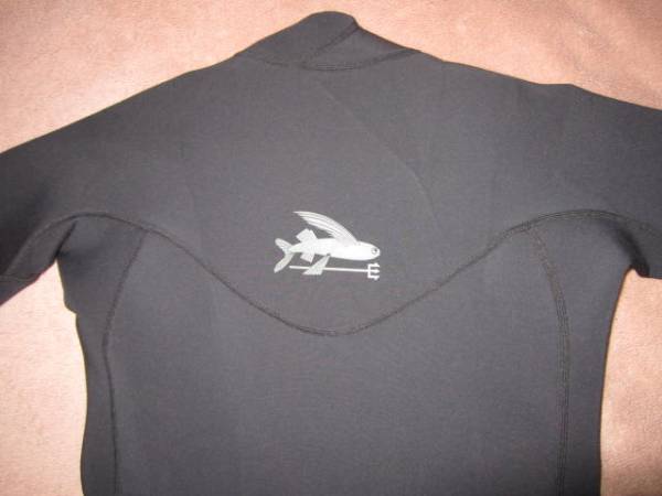 patagonia パタゴニア R1 L/S ロングスリーブ 長袖 タッパー 黒 patagonia パタゴニア R1 L/S ロングスリーブ 長袖 タッパー 黒