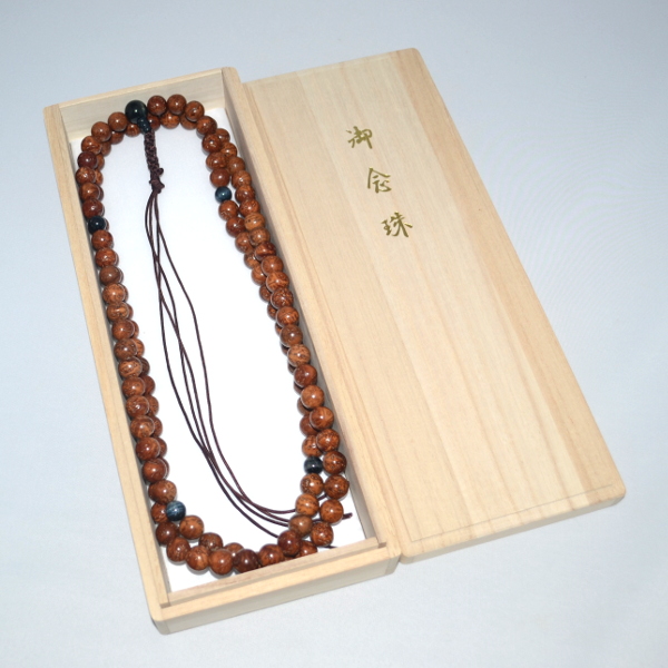 龍眼菩提樹 青虎目石仕立て 四本組紐 念珠 108 数珠 桐箱入り 龍眼菩提樹 青虎目石仕立て 四本組紐 念珠 108 数珠 桐箱入り