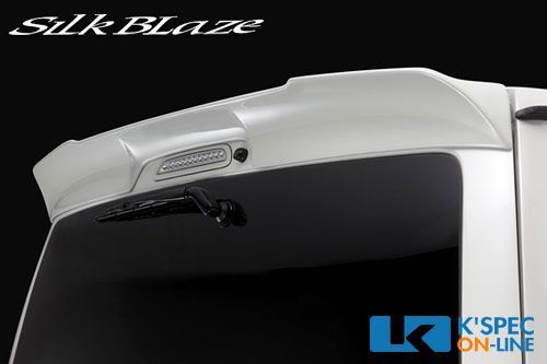 SilkBlaze リアウィングVer.2【純正色塗装】200系ハイエース 標準 3型/4型_[SB-HI-RWV2-c]_画像1