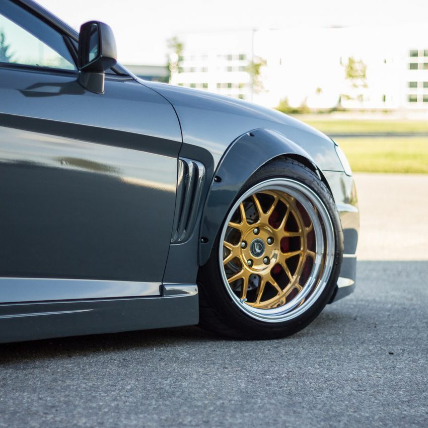 надкрылок Skyline HCR32 90mm ABS производства Classic принадлежности иметь Nissan Clinched