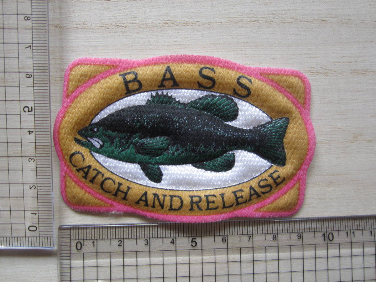  Vintage BASS CATCH AND RELEASEkyachi and Release fishing bus bus fishing badge / the best cap bag custom 10