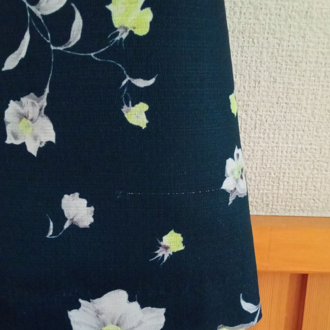 MIIA ミーア 膝丈 花柄 ノースリーブワンピース ジャンバースカート｜PayPayフリマ