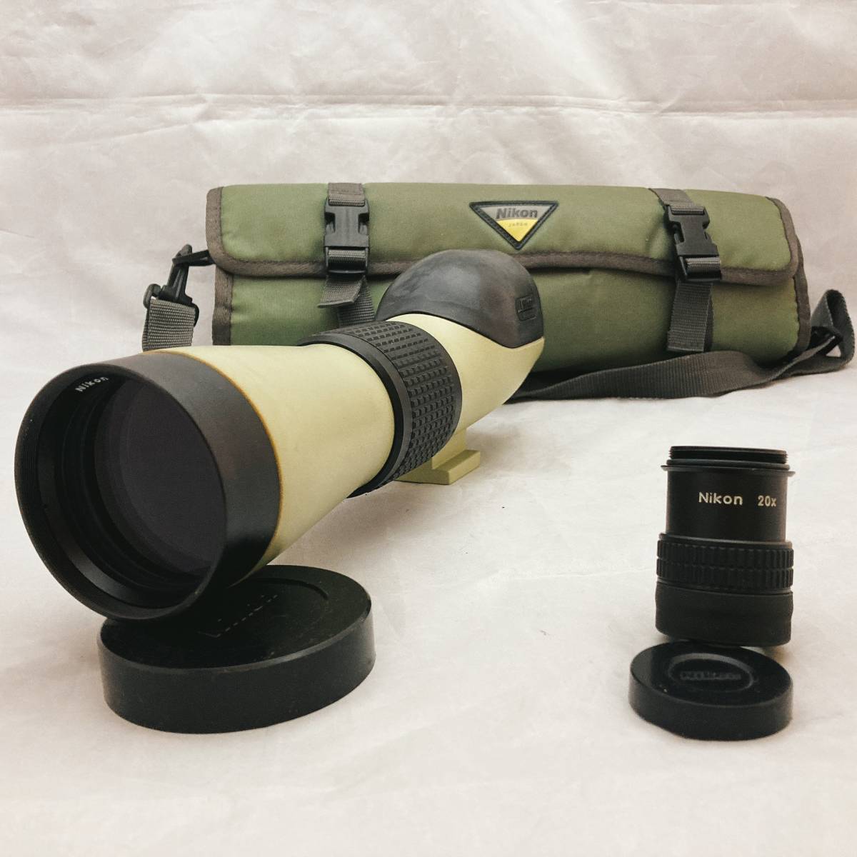 スレ少な目 良品 ニコン NIKON フィールドスコープ FIELD SCOPE II 接眼レンズ 20x Nikon 専用ソフトケース付き 単眼 望遠鏡_画像1