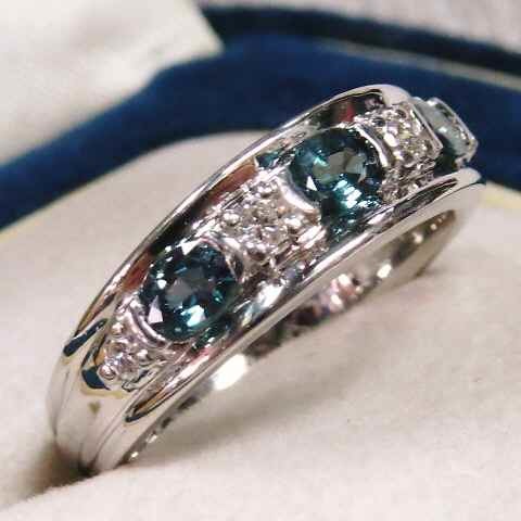 [ price cut negotiations is from the question column ] alexandrite 0,61CT* one character design * platinum 900 ring * beautiful color change * excellent article ring!