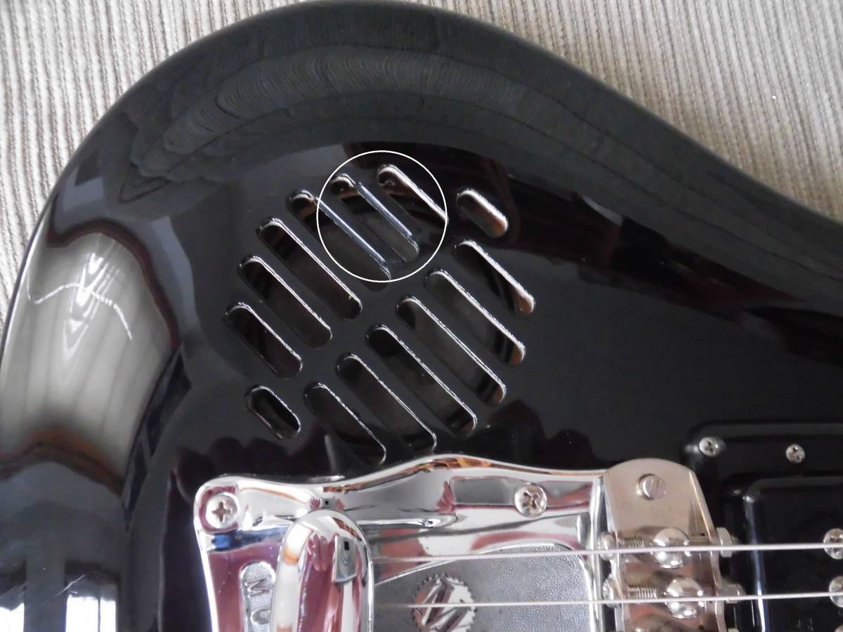 ☆モズライト・ミニギター黒、完動・美品、アンプ内臓、☆ - 楽器、器材