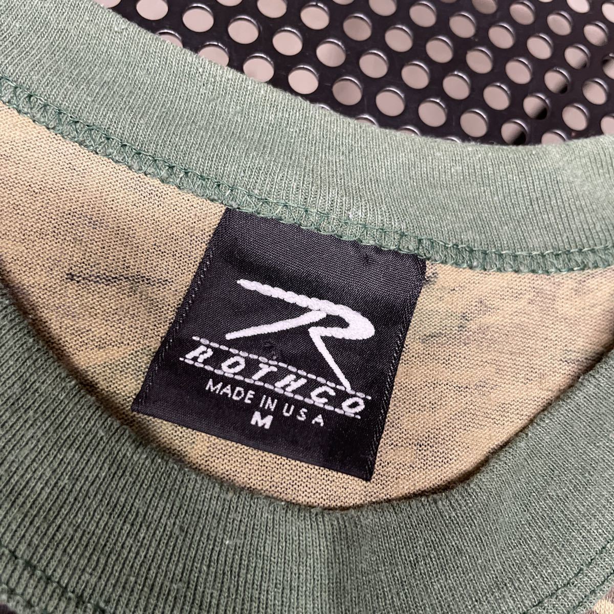 USA製 ROTHCO カモフラージュ 半袖 Tシャツ Mサイズ 迷彩 ボトム糸飛びあり タイガーカモ_画像2