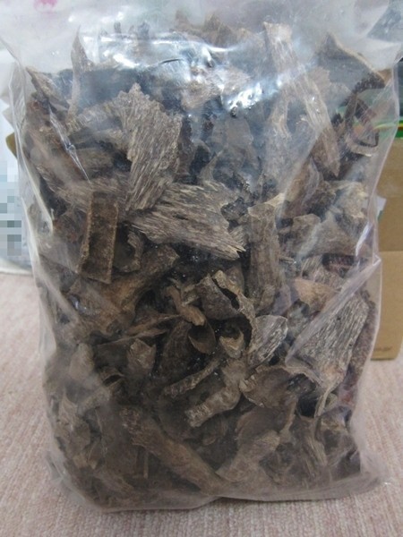 Bibian 比比昂- 台湾輸出用ベトナム産高級人工栽培沈香100g Bibian 比比昂- 台湾輸出用ベトナム産高級人工栽培沈香100g