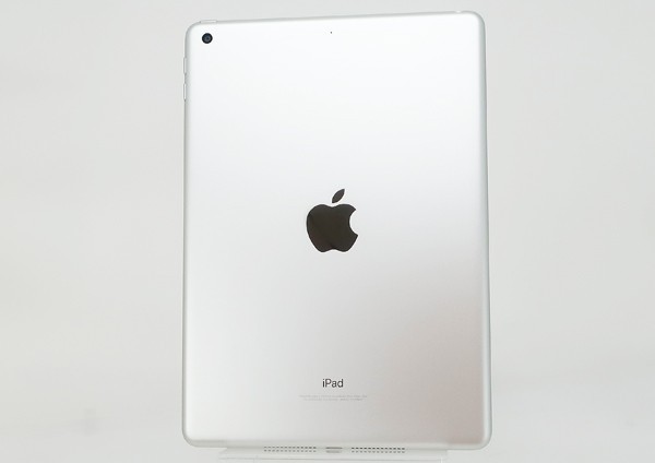 ◇美品【Apple アップル】iPad （第5世代） Wi-Fi 32GB MP2G2J/A
