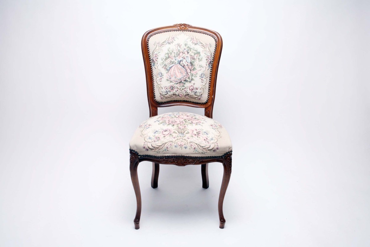 *.. three The Seven-Five-Three Festival coming-of-age ceremony Studio photographing chair chair maximum height 94cmx width 47cmx depth 45cm sa6028