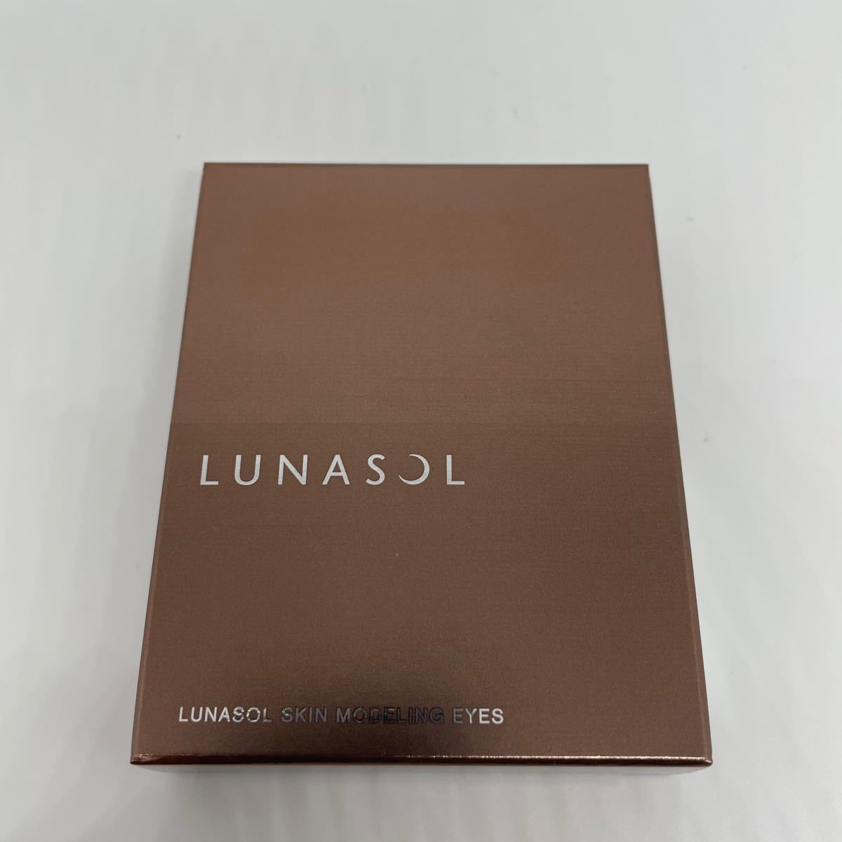 LUNASOL ルナソル スキンモデリングアイズ01 Beige Beige